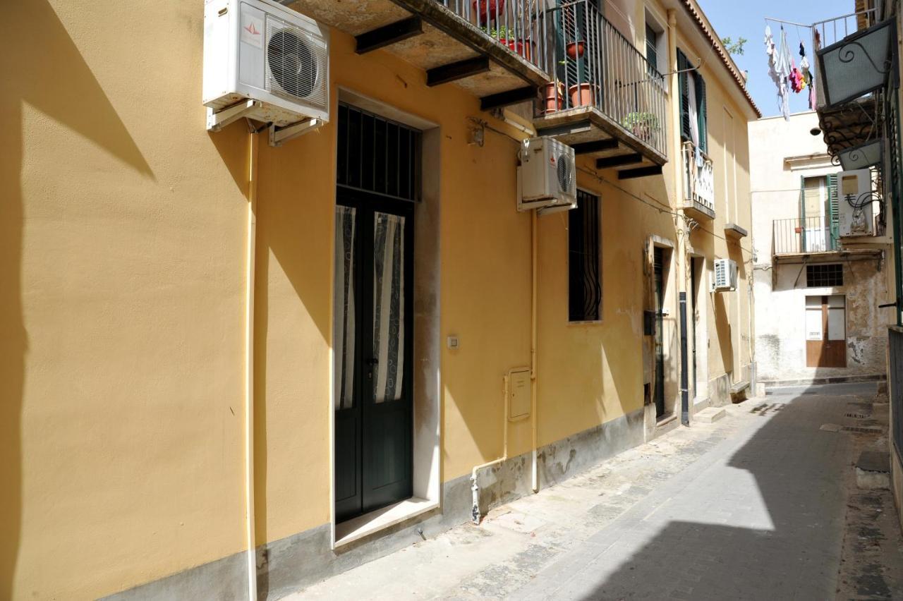 Casa Salonia Lejlighed Noto Eksteriør billede